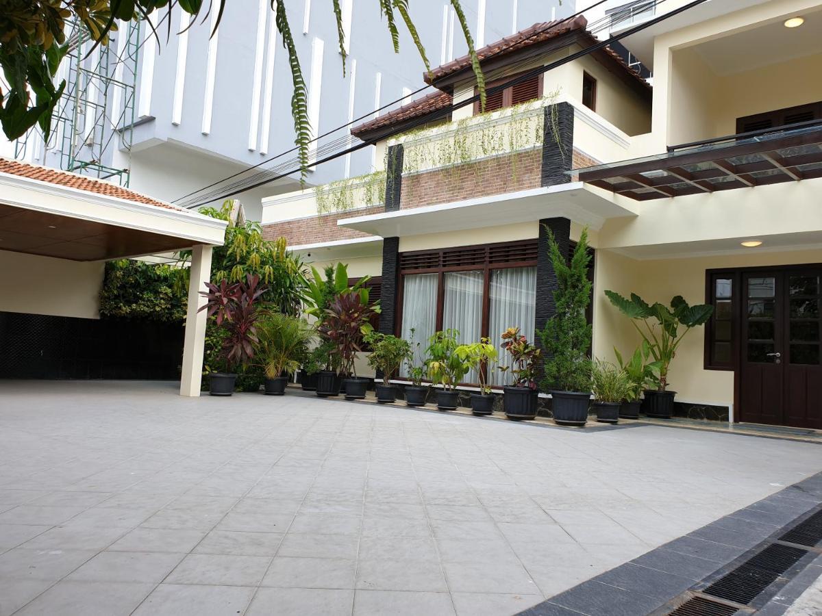 Malioboro Place Джокьякарта Экстерьер фото