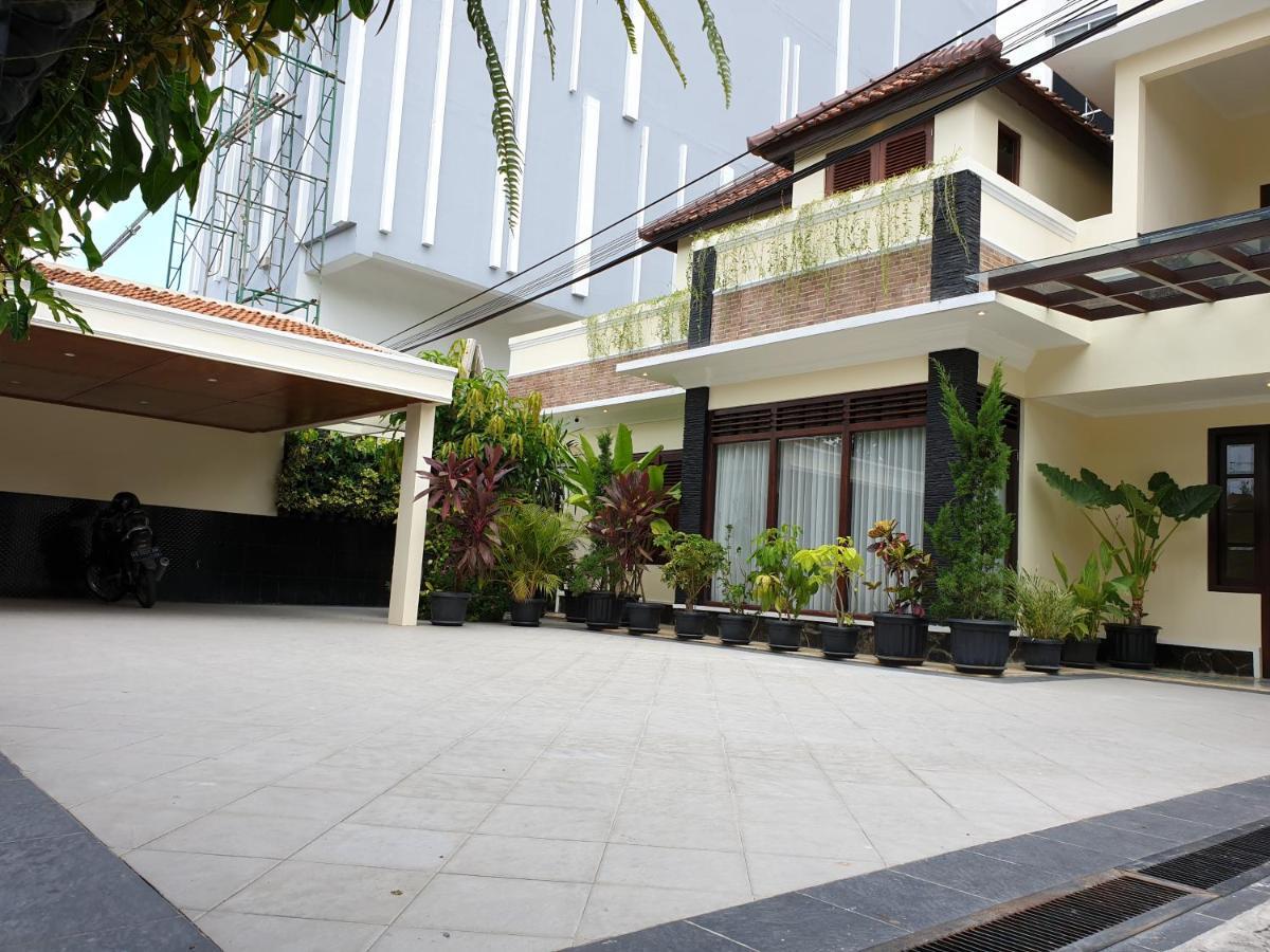 Malioboro Place Джокьякарта Экстерьер фото
